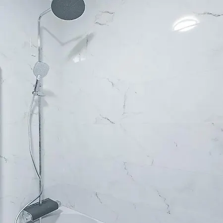 Balcony Work Remote Big * Αλμπουφέιρα